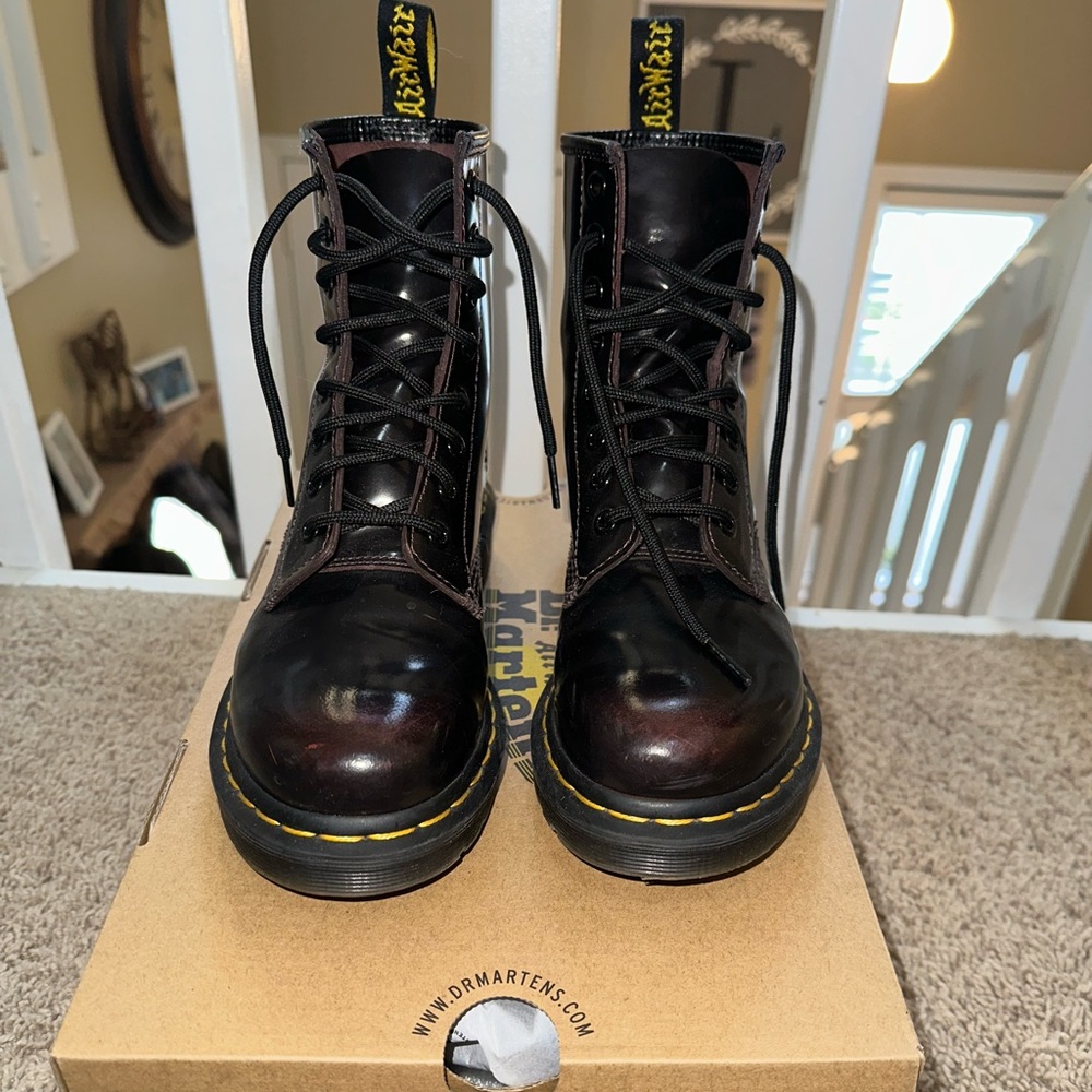 Dr. Martens Arcadia boot cherry red size 6